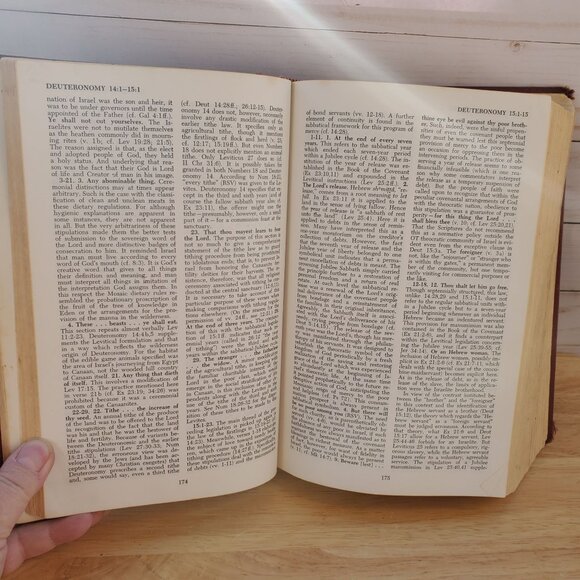 The Wycliffe Bible Commentary Hardcover Book Moody Press 1969 Fifth Printing - Picture 13 of 16